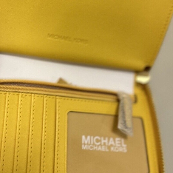 Michael Kors Wallet Golden Yellow NWT - Picture 4 of 8